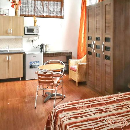 Charming Studio In Flic En Flac With Enclosed Garden 25M² Exterior photo